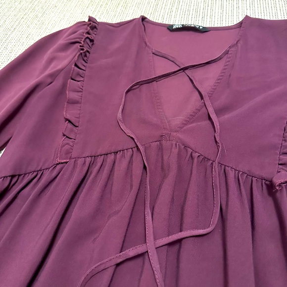 ZARA pleated deep purple v neck flowy dress - Picture 3 of 5